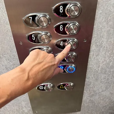Modern Stylish Апартаменты Прьевидза