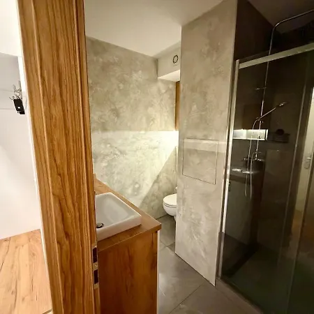 Modern Stylish דירה
